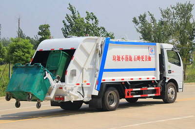國(guó)六大多利卡8方壓縮垃圾車 高效環(huán)衛(wèi)的可靠伙伴